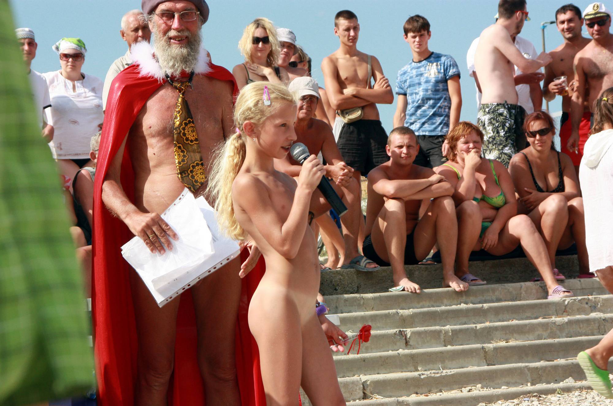 Pure Nudism Images-Blonde Girl Presentation - 1