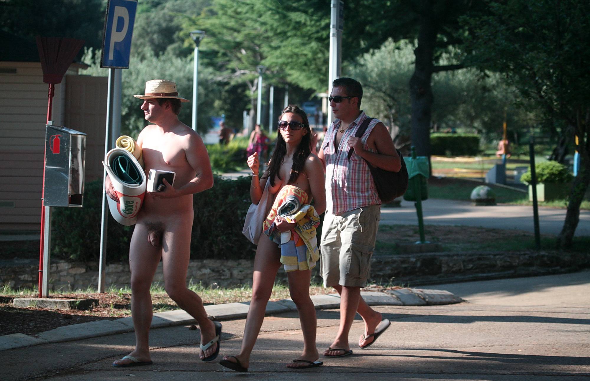Pure Nudism Pics-Families Returning Home - 4