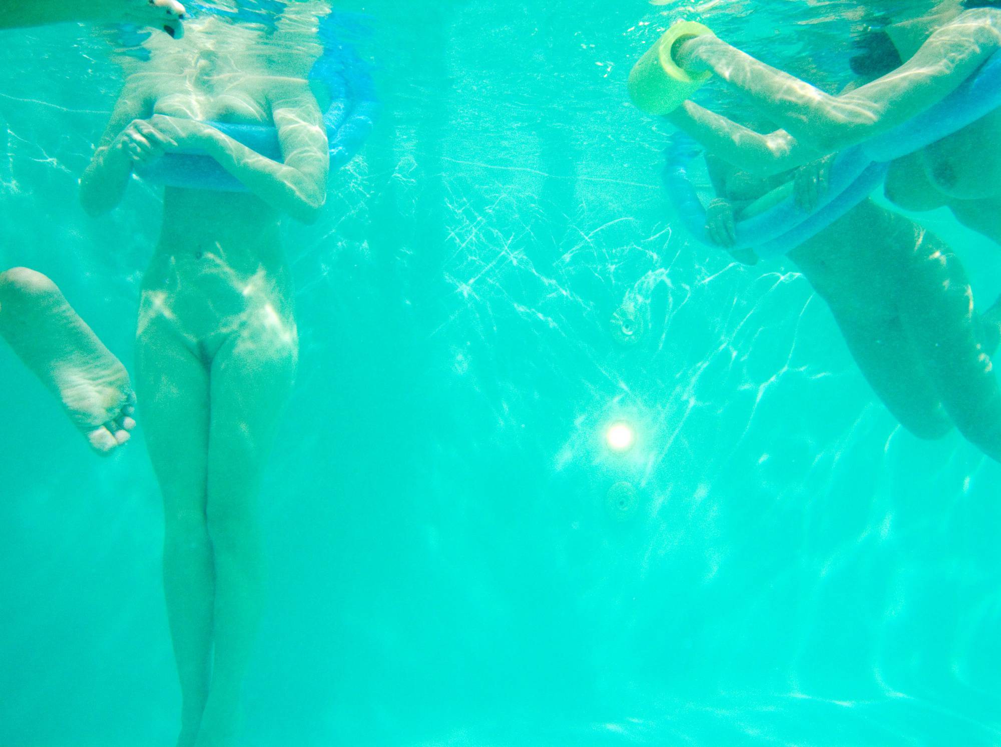 Pure Nudism-Soft Spa Underwater Girls - 3