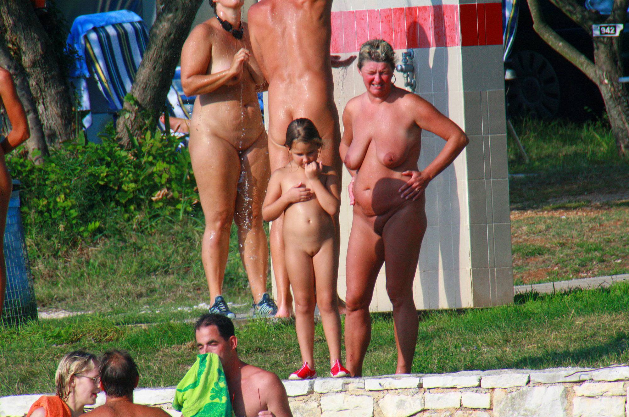 Pure Nudism Pics Uka FKK Park Parenting - 1